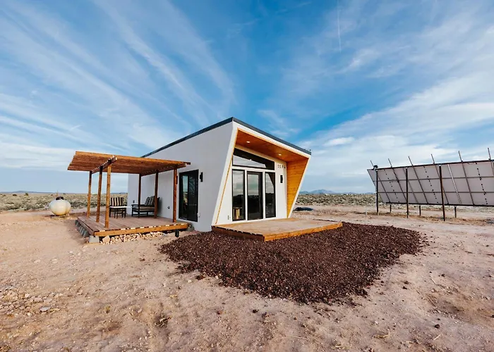 Grand Canyon Stargazing Off-grid Villa *