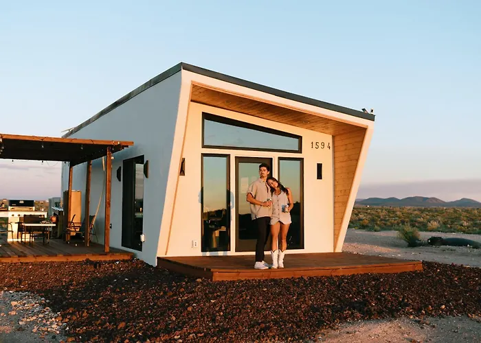 Grand Canyon Stargazing Off-grid Villa *