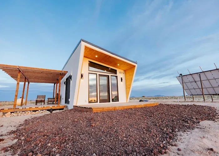 Grand Canyon Stargazing Off-grid Villa *