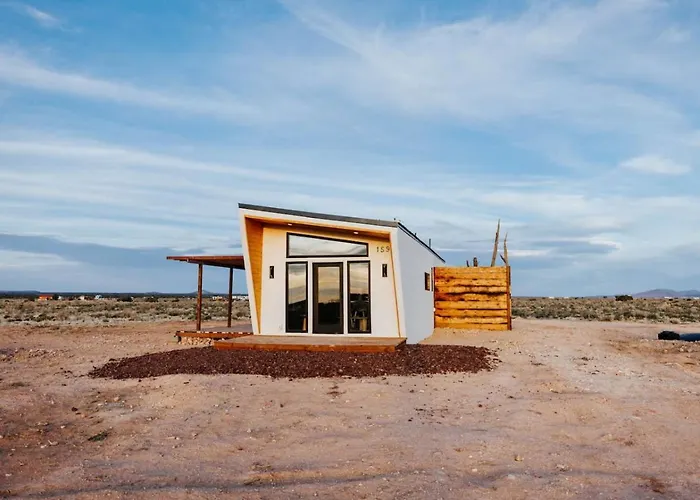 Grand Canyon Stargazing Off-grid Villa Williams